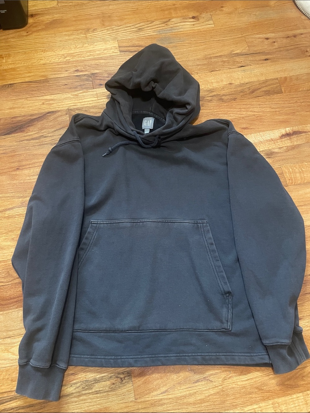 GAP Black Men's Hoodie with Front Kangaroo Pocket